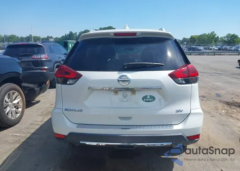 2018 Nissan Rogue Sv z USA, uszkodzony, nr VIN KNMAT2MTXJP615336